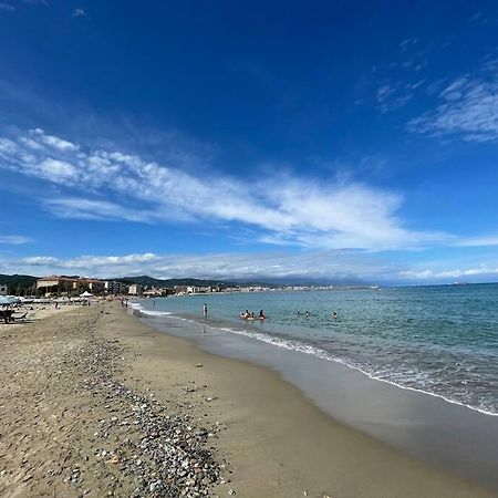 Winter Daire Vado Ligure Dış mekan fotoğraf